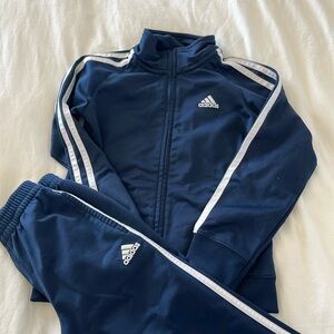 Kids navy adidas outfit size 6